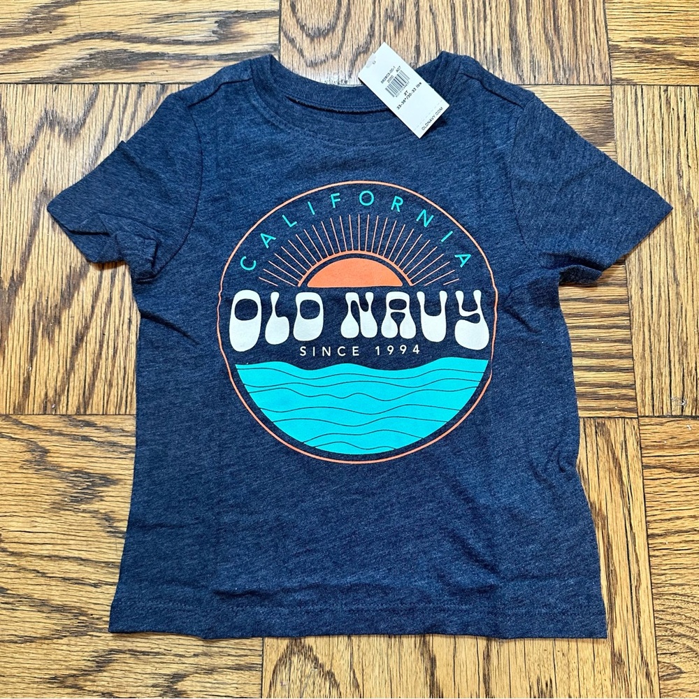 Old Navy NWT 2T t-shirt